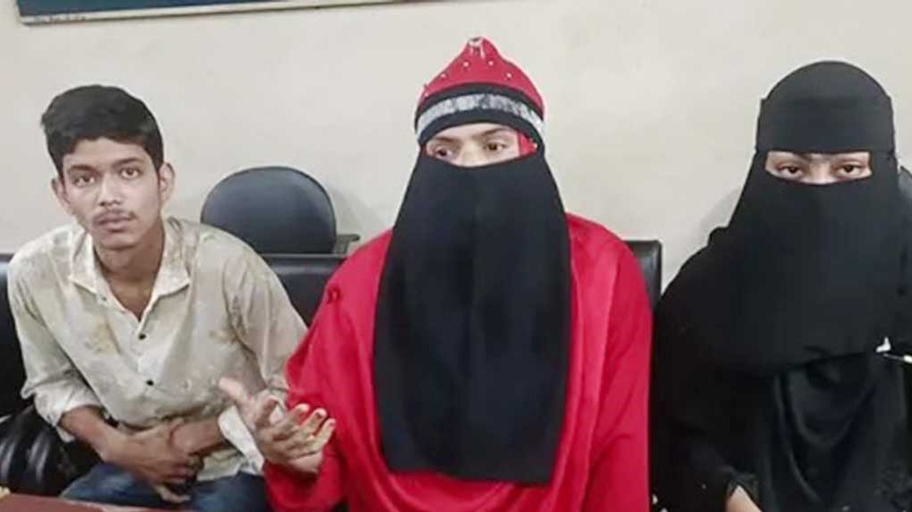 যুবদল নেতাসহ ১২ জনের বিরুদ্ধে পুলিশ কর্মকর্তার স্ত্রীর মামলা